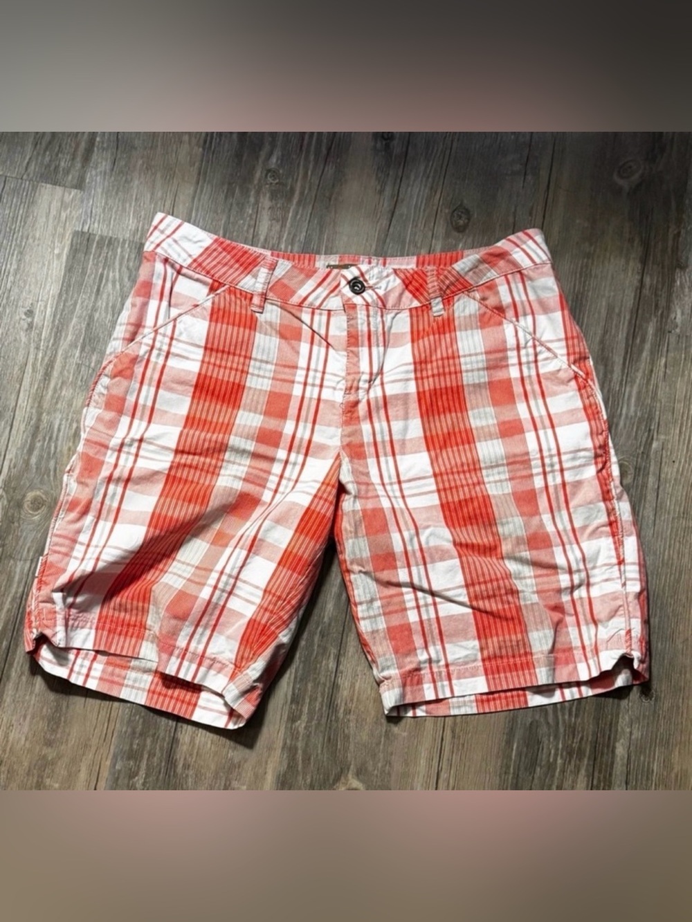 Merrell Women's Orange and White Plaid Bermuda Shorts Size 8